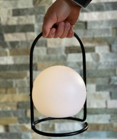 Dekorativ bordlampe med batteri til havebordet eller til camping