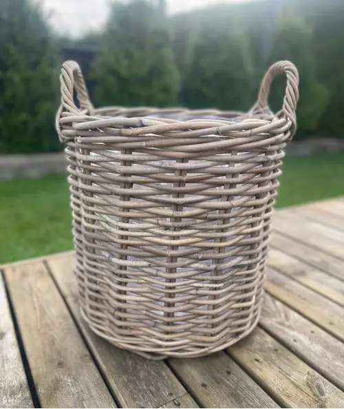Celine rattan kurv med indvending plastik i ø40 cm.