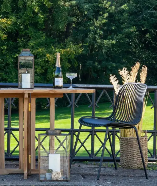 Stabelbar Branson havestol i sort