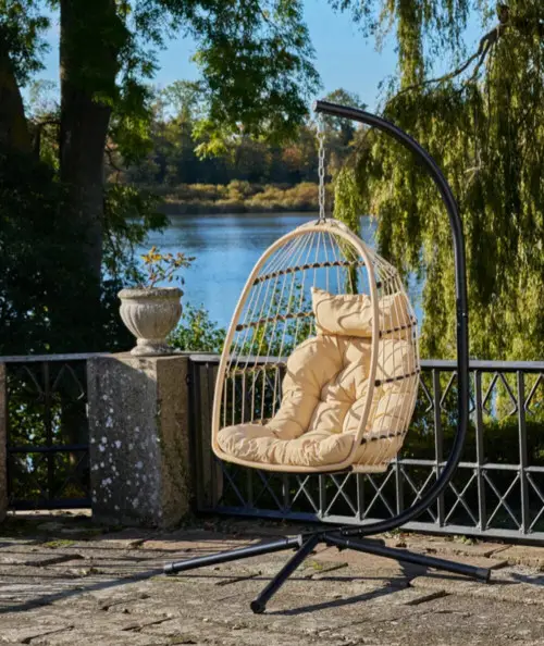 Patras hængestol med stål stativ, foldbar sæde og hynde