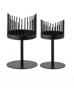Moderne sort lysestagesæt af 2 stk. i metal