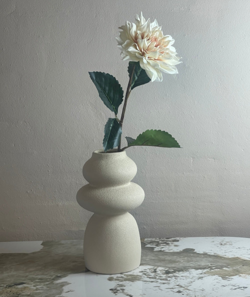 Dahlia creme