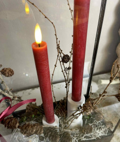 2 Led lys i en klassisk rød farve