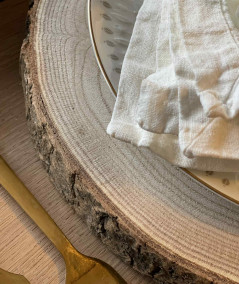 Rundt dekorationsfad i træ med barkkant i 5 størrelser