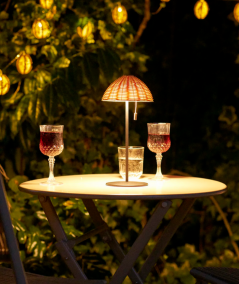 Wigan genopladelig bordlampe