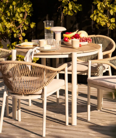 Abela spisebord i sand/aluminium/nonwood