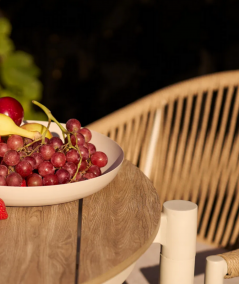 Abela spisebord i sand/aluminium/nonwood