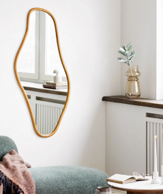 Brandsby spejl i fyrretræ