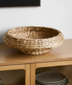 Frellesvig fad i natur