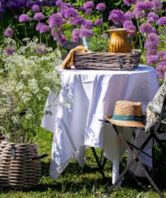 Maxi firkantet rattanbakke