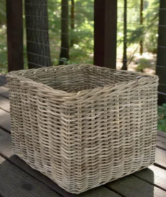 Maxi XL lav firkantet rattan kurv inkl. pose