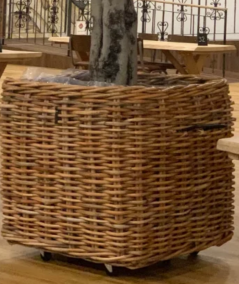 Magnum Low Square Rattan Basket (incl. bag)