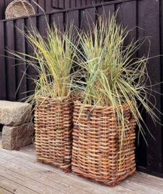 Høj firkantet rattan kurv H66 cm. inkl. pose