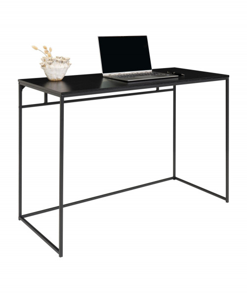 Vita skrivebord med sort bordplade