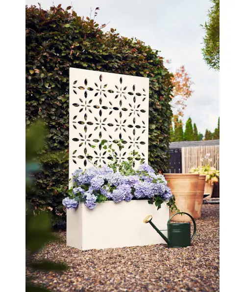 Odla plantekasse i hvid med espalier.