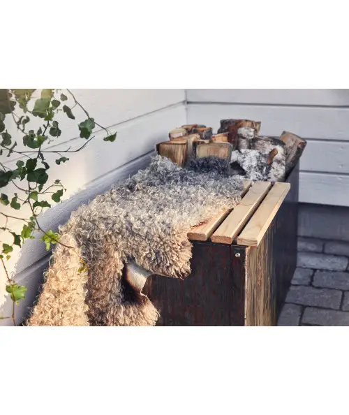 Odla plantekasse i cortenstål med træbænk og brænde