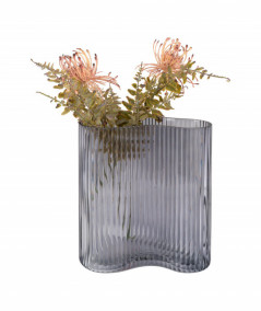 Vase i smoked glas med organisk form